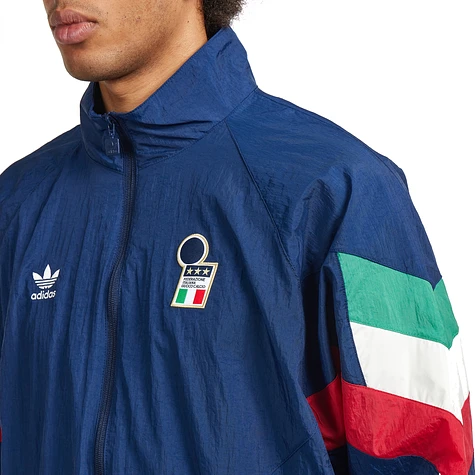 Adidas italia mail hotsell