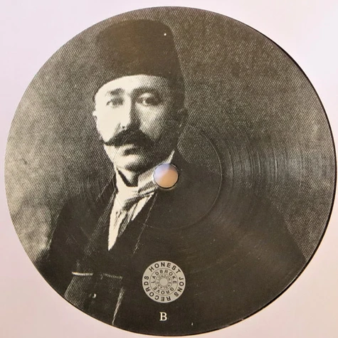 V.A. - To Scratch Your Heart: Early Recordings From Istanbul