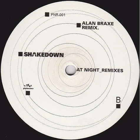 wolShakedown - At Night (Remixes)