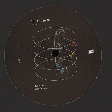 Julian Jeweil - Space