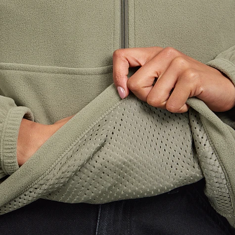 Patagonia - Micro D 1/2-Zip Fleece Pullover