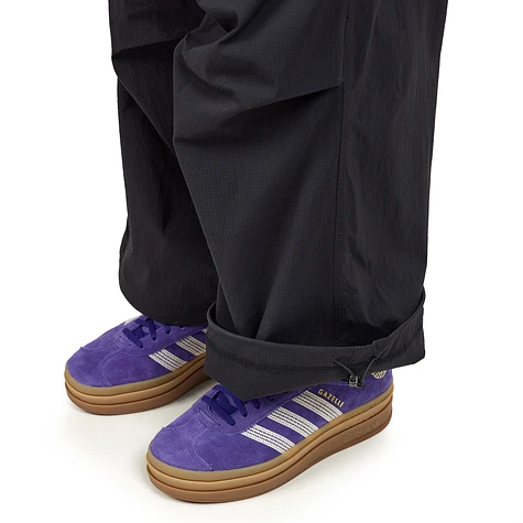 adidas - Essentials Ripstop Parachute Pants