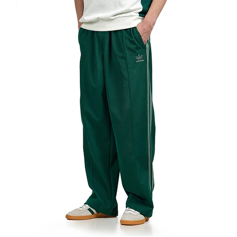 adidas - Adicolor Baggy Fit Firebird Track Pant