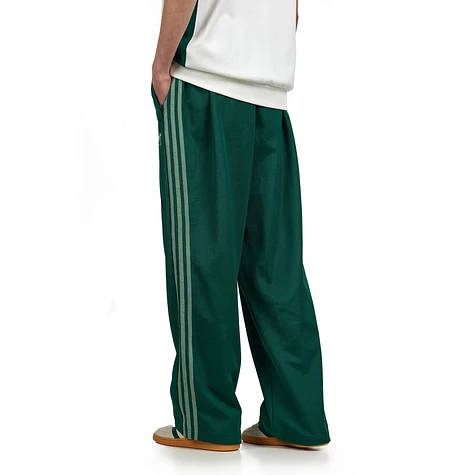 adidas - Adicolor Baggy Fit Firebird Track Pants