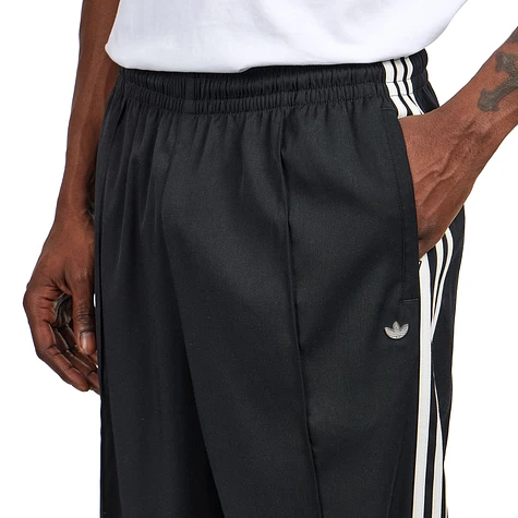 adidas - Premium Baggy Track Pant