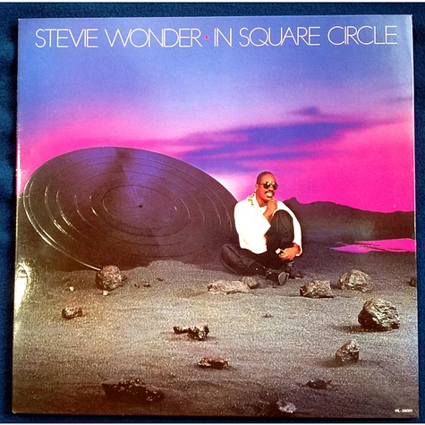 Stevie Wonder - In Square Circle