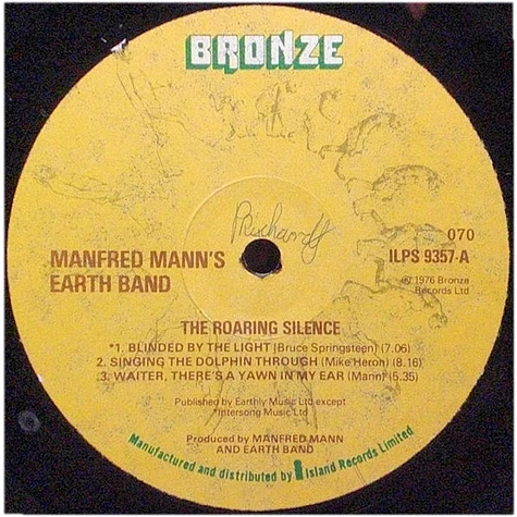 Manfred Mann's Earth Band - The Roaring Silence