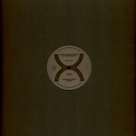 Rebecca Delle Piane - Extrasenso