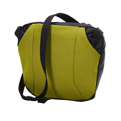 Arc'teryx - Mantis 2 Waist Pack (Black / Olive Moss) | HHV