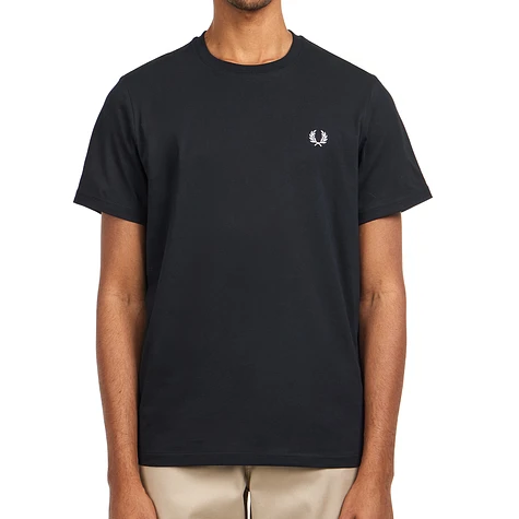 Fred Perry - Rear Powder Laurel Graphic Tee