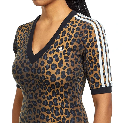 chinese dress ladies Amazon.com: adidas Originals Womens Leopard Print Dress, Orange/Black,  XX-Small : Clothing, Shoes & Jewelry main image 1