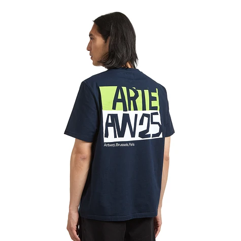 Arte Antwerp - Cut Out Print T-Shirt