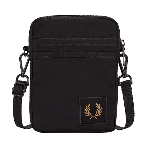 Fred Perry - Nylon Badge Small Side Bag