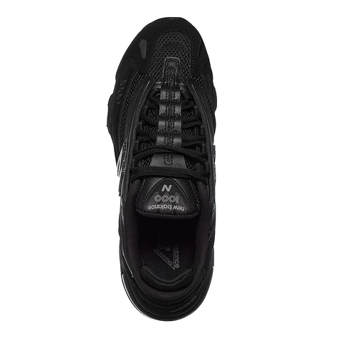 New Balance - M1000 B