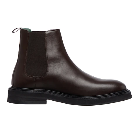 VINNY's - Officer Chelsea