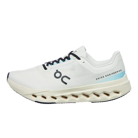 On - Cloudsurfer Next