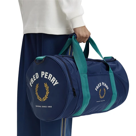 Fred Perry - Sport Nylon Large Barrel Bag