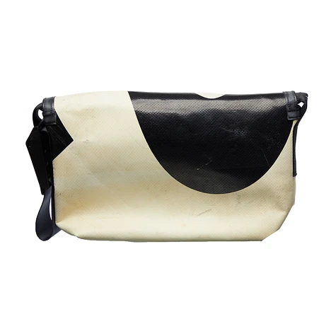 FREITAG - Hawaii Five-O (Patinaweiss) | HHV