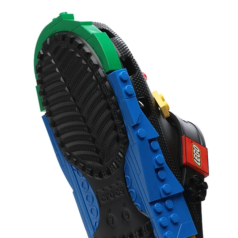 Crocs x LEGO - 4LW Masterbrand Clog