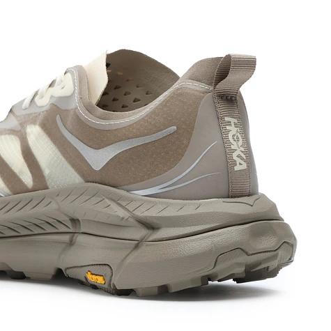HOKA - Mafate Speed 4 Lite