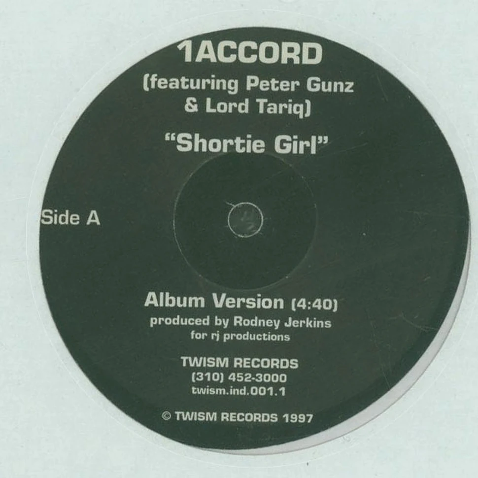1 Accord - Shortie Girl