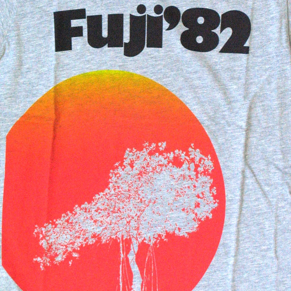 Ubiquity - Fuji 82 Women T-Shirt