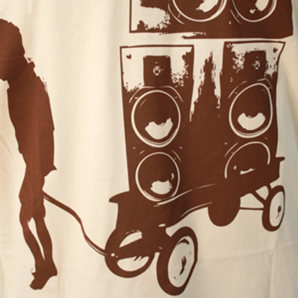 Ubiquity - Speaker wagon T-Shirt