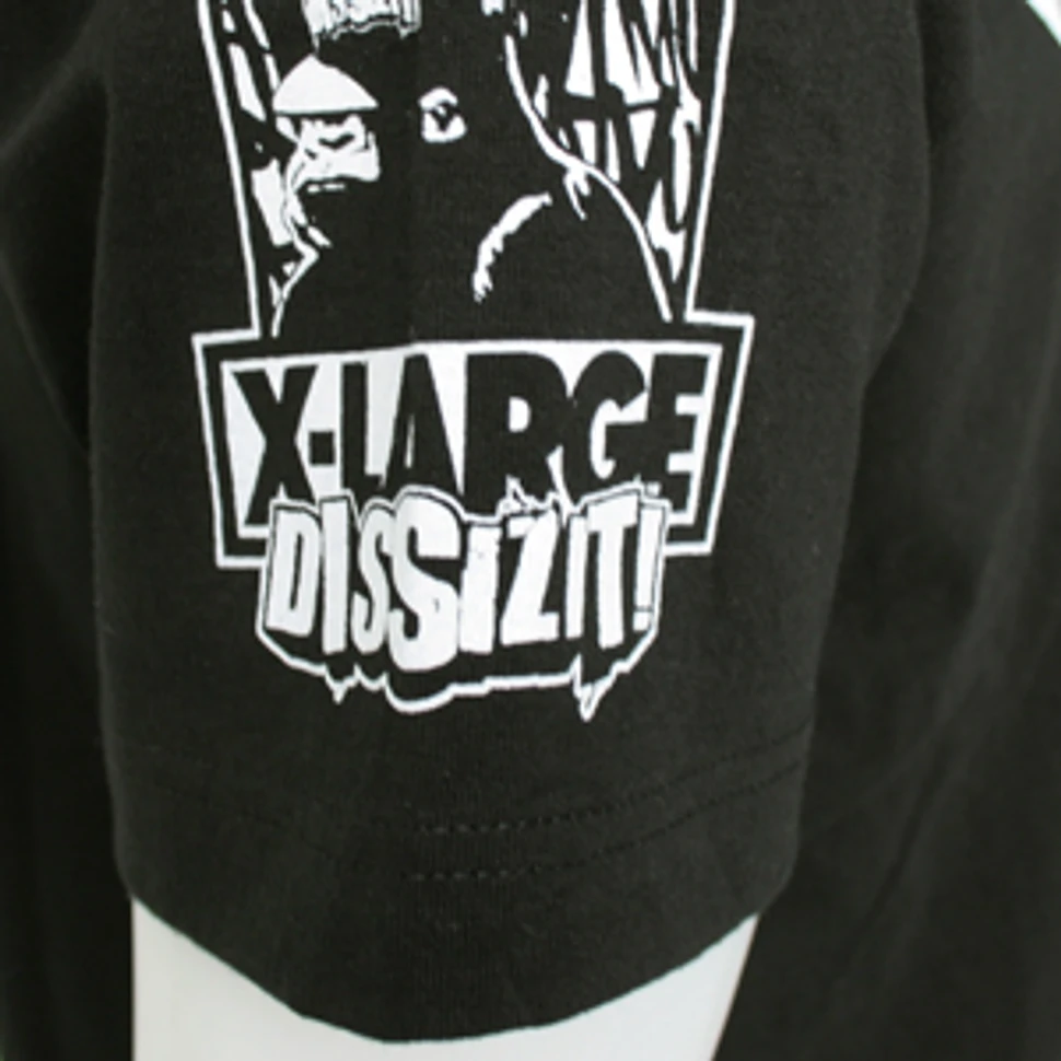 Dissizit! x XLarge - XLarge vs Dissizit! T-Shirt