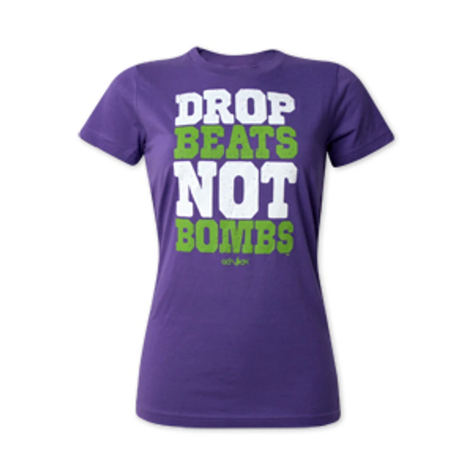 Acrylick - Drop beats not bombs Women T-Shirt