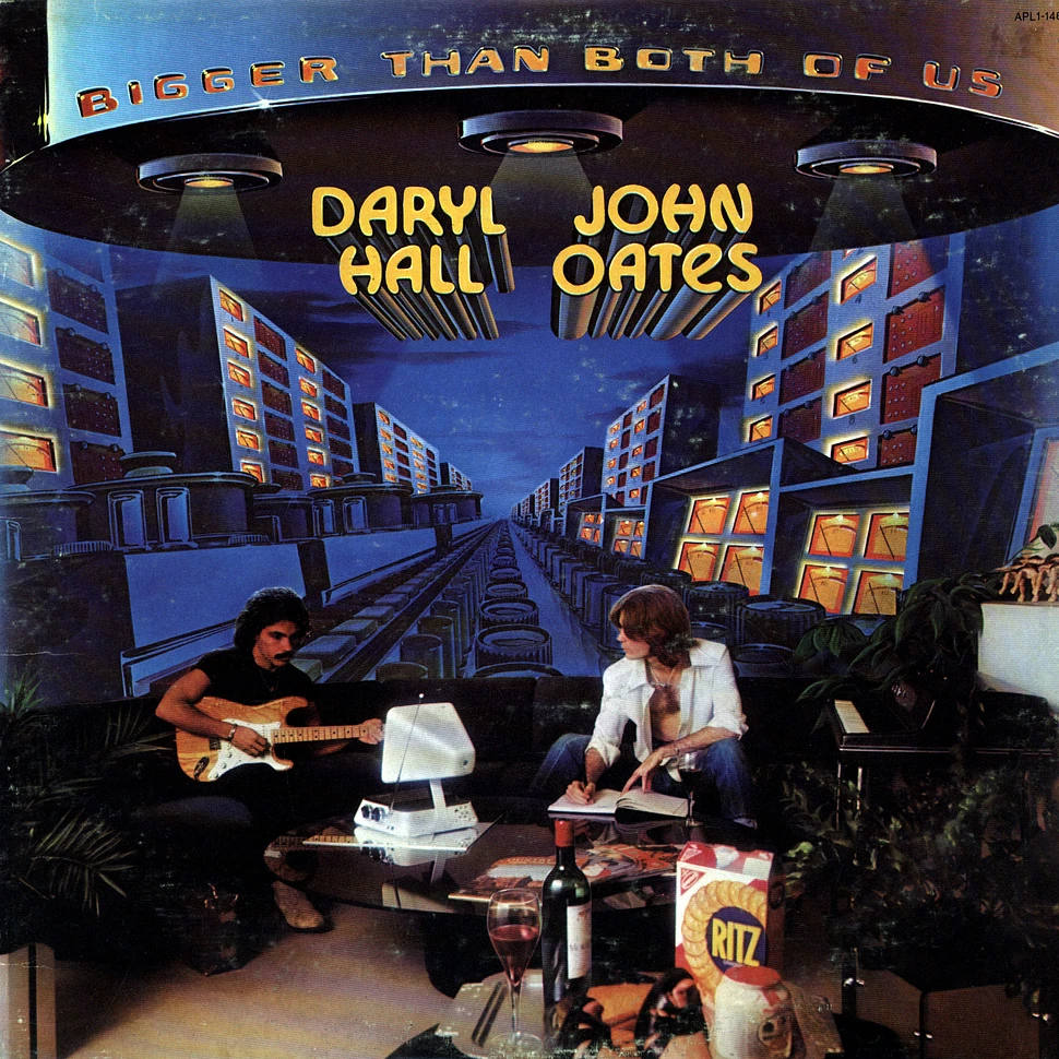 Daryl Hall John Oates - Bigger than both of us