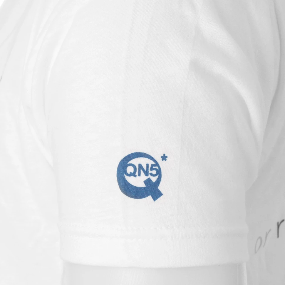 QN5 - Quote Curve T-Shirt