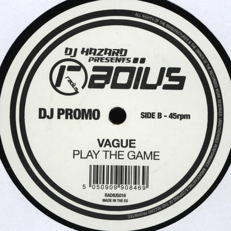 Vague - Silent Night / Play The Game