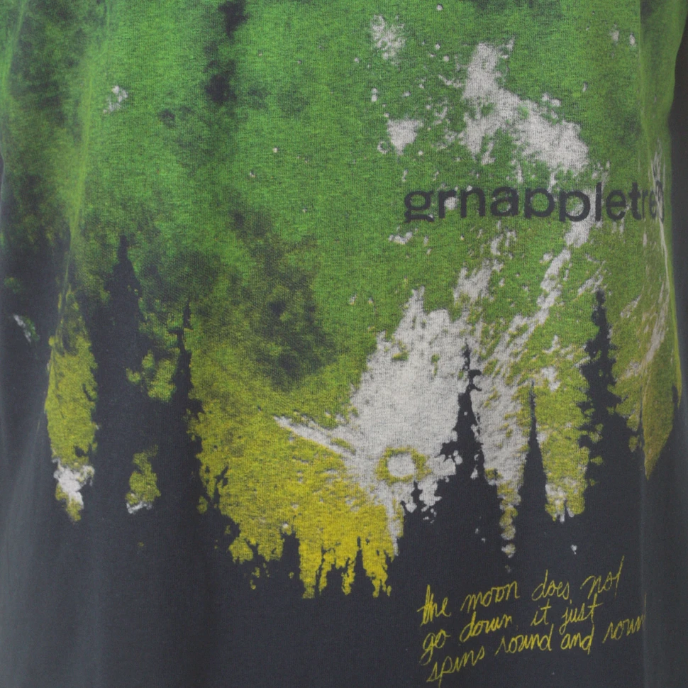 GRN Apple Tree - Aurora T-Shirt