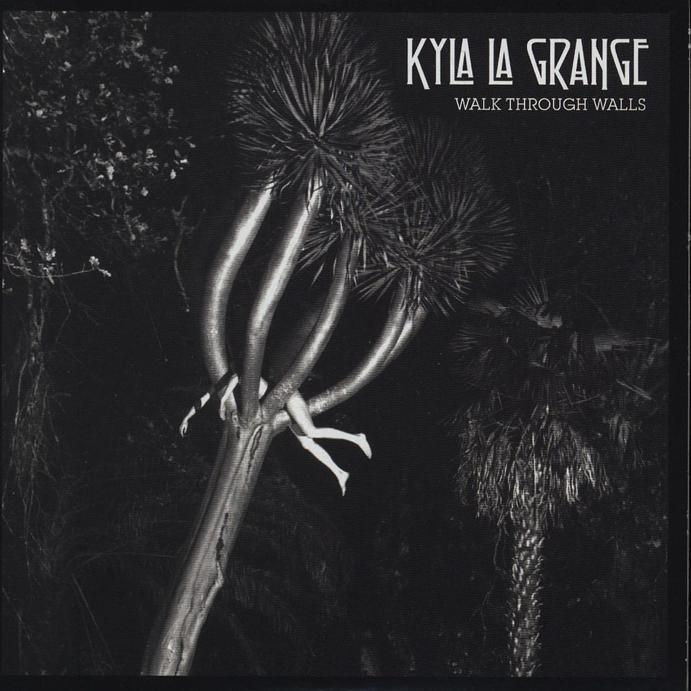 Kyla La Grange - Walk Through Walls
