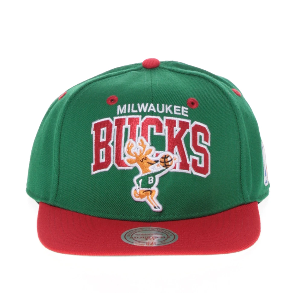 Mitchell & Ness - Milwaukee Bucks NBA Logo 2 Tone Snapback Cap