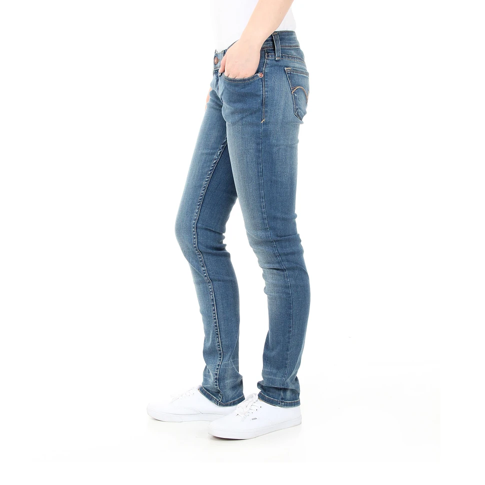 Levi's® - Young Modern Demi Skinny Jeans