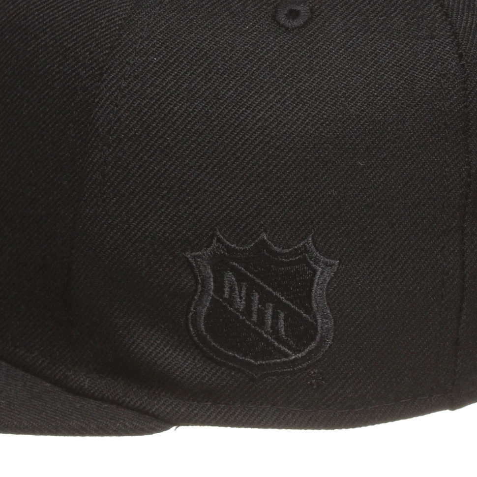 Mitchell & Ness - LA Kings NHL Black Team Arch Snapback Cap
