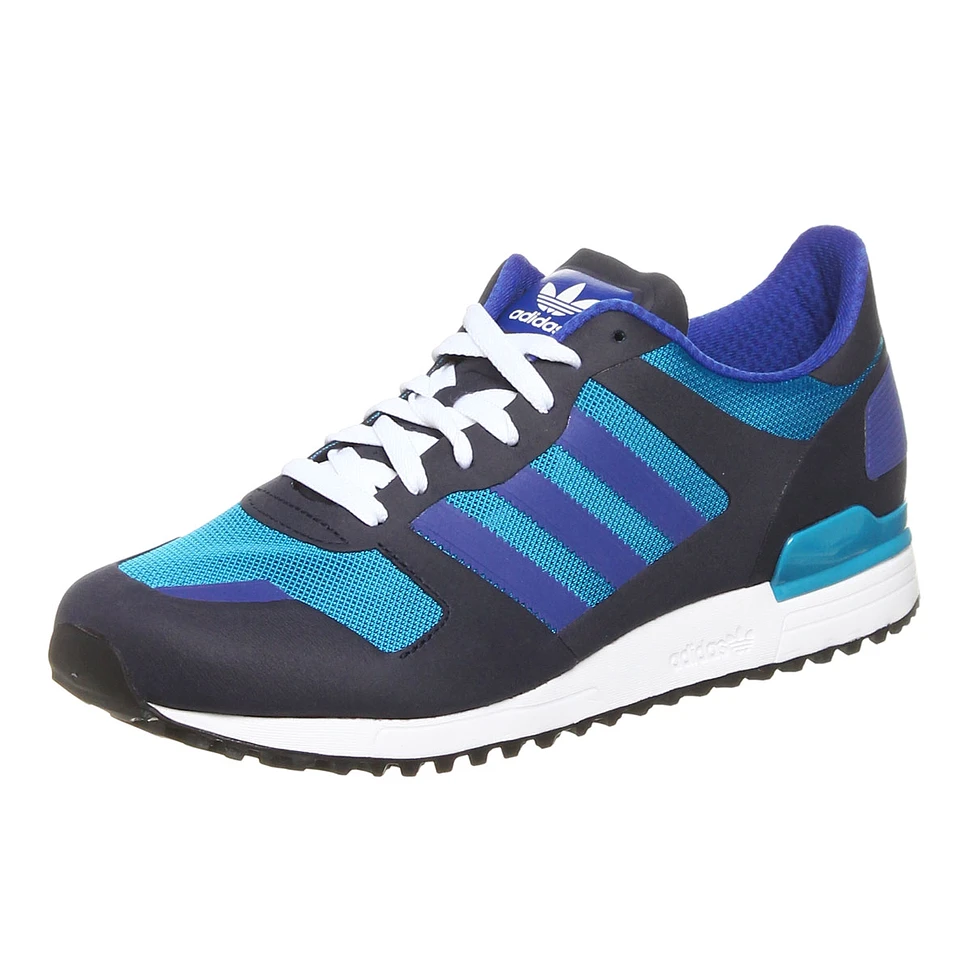 adidas - ZX 700