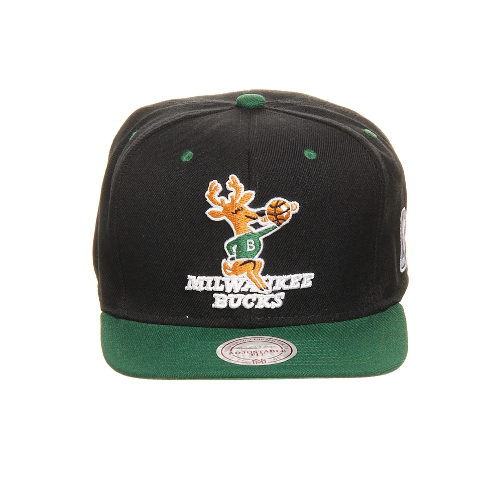 Mitchell & Ness - Milwaukee Bucks NBA Black 2 Tone Snapback Cap