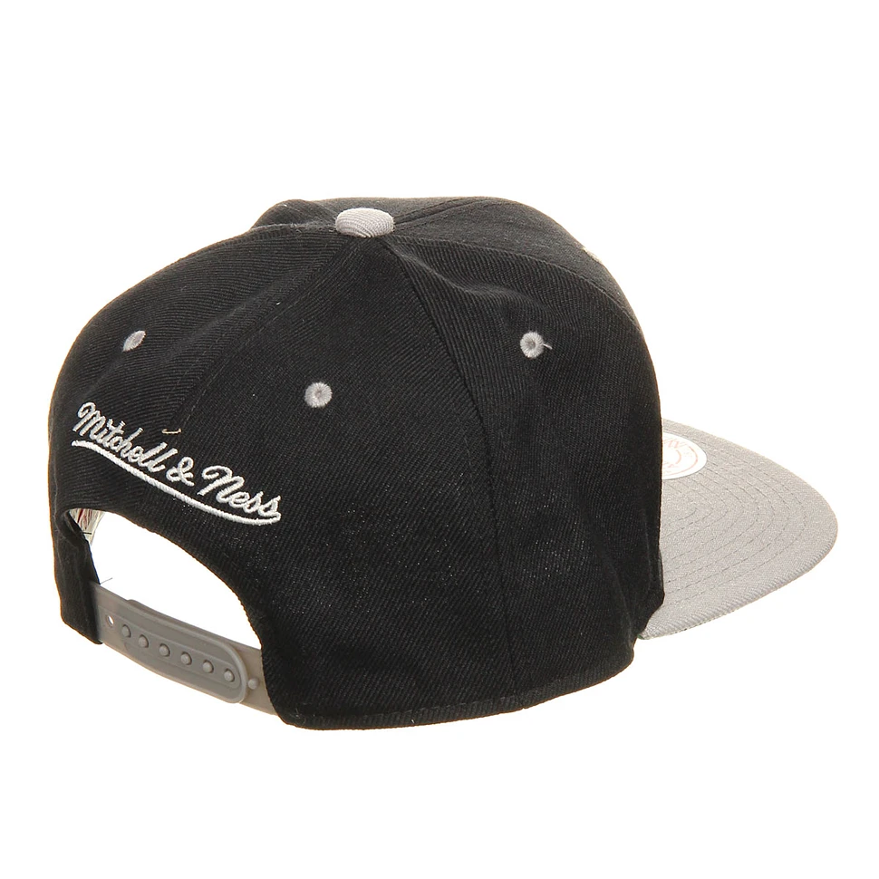 Mitchell & Ness - Los Angeles Kings NHL Black 2 Tone Snapback Cap
