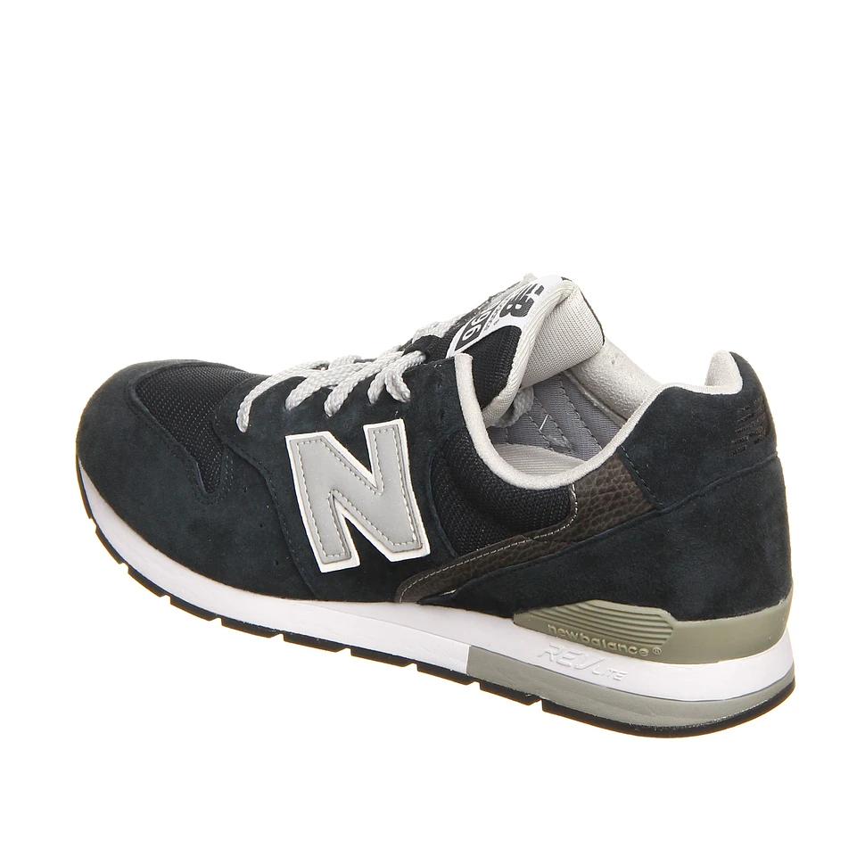 New Balance - MRL996AN