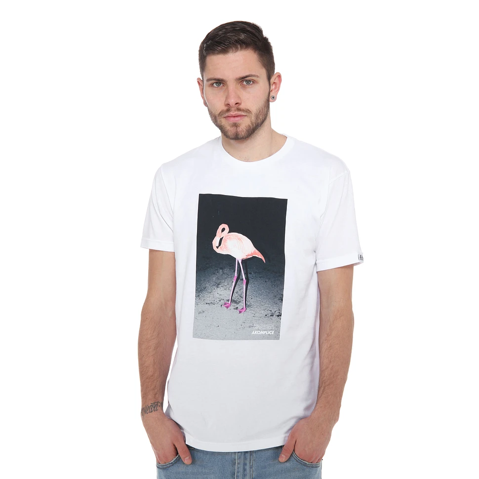 Akomplice - Flamingo Love T-Shirt