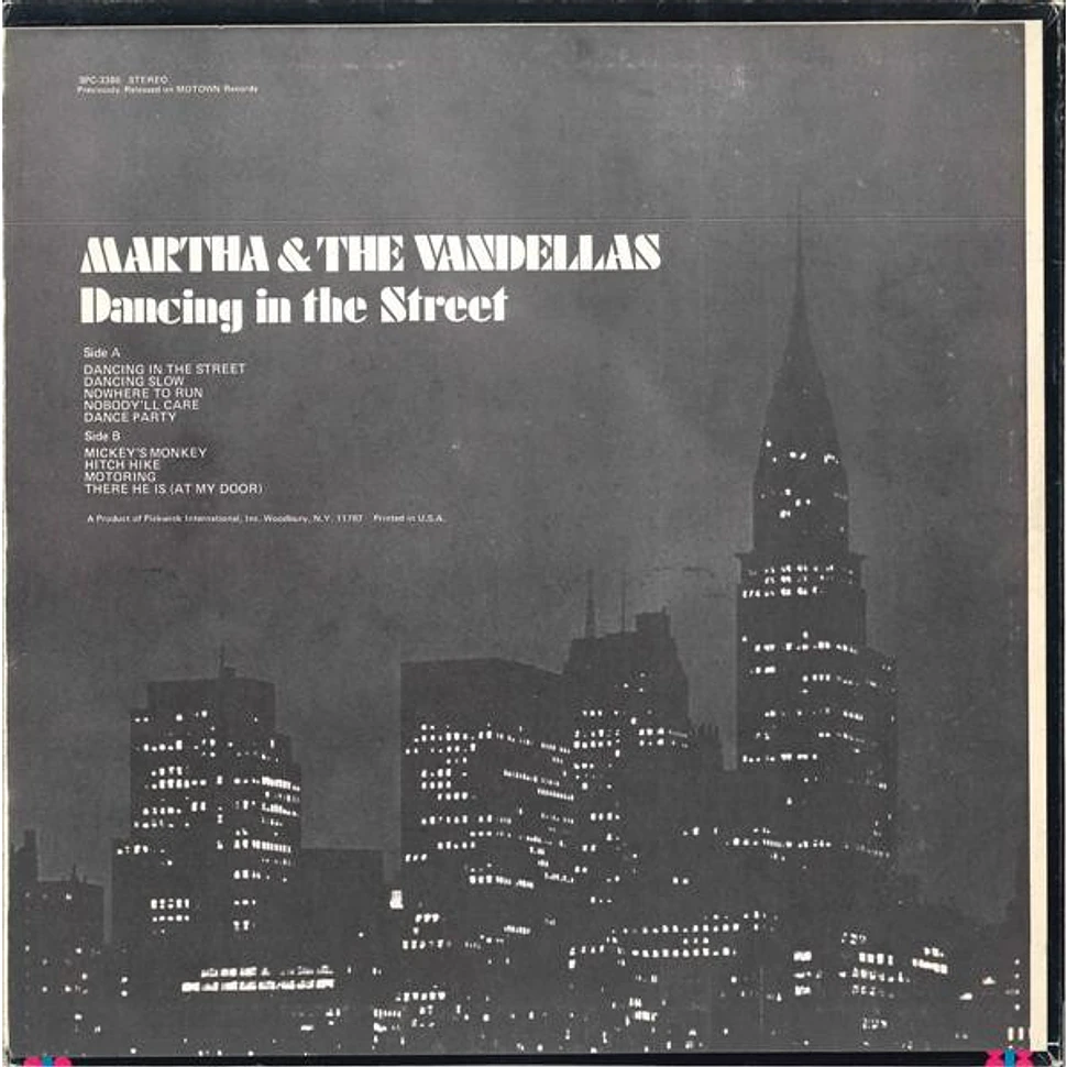 Martha Reeves & The Vandellas - Dancing In The Street!