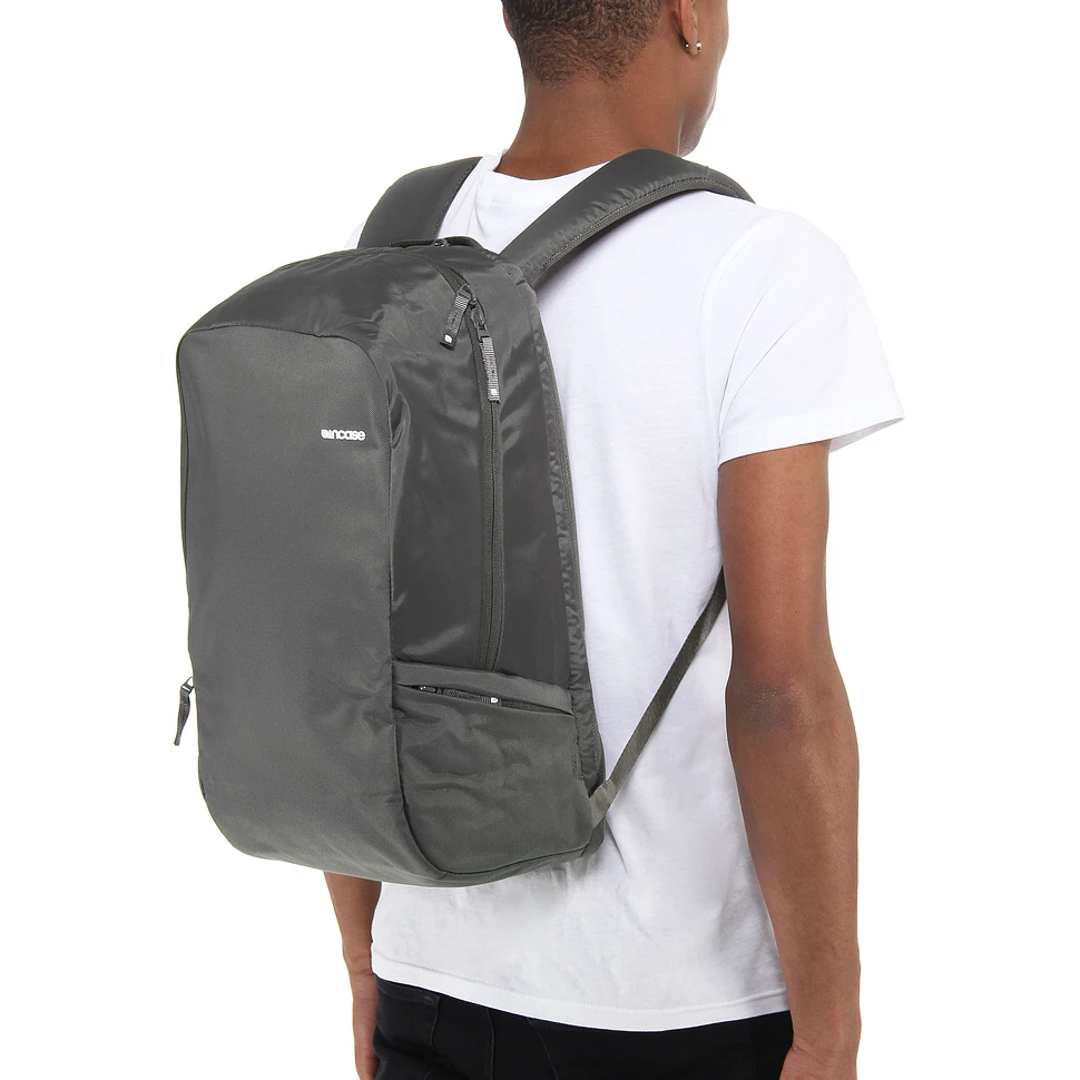 Incase - Icon Compact Backpack
