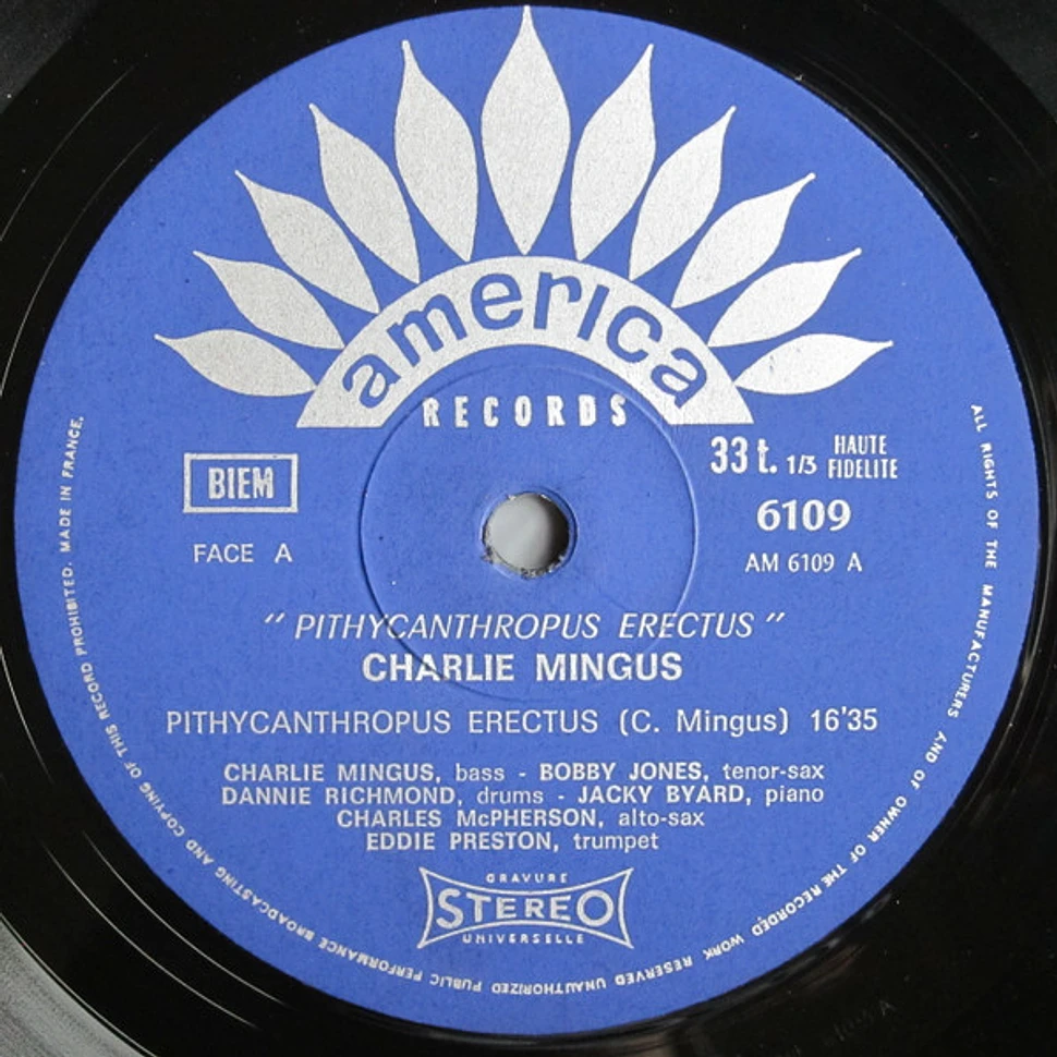 Charles Mingus - Pithycanthropus Erectus