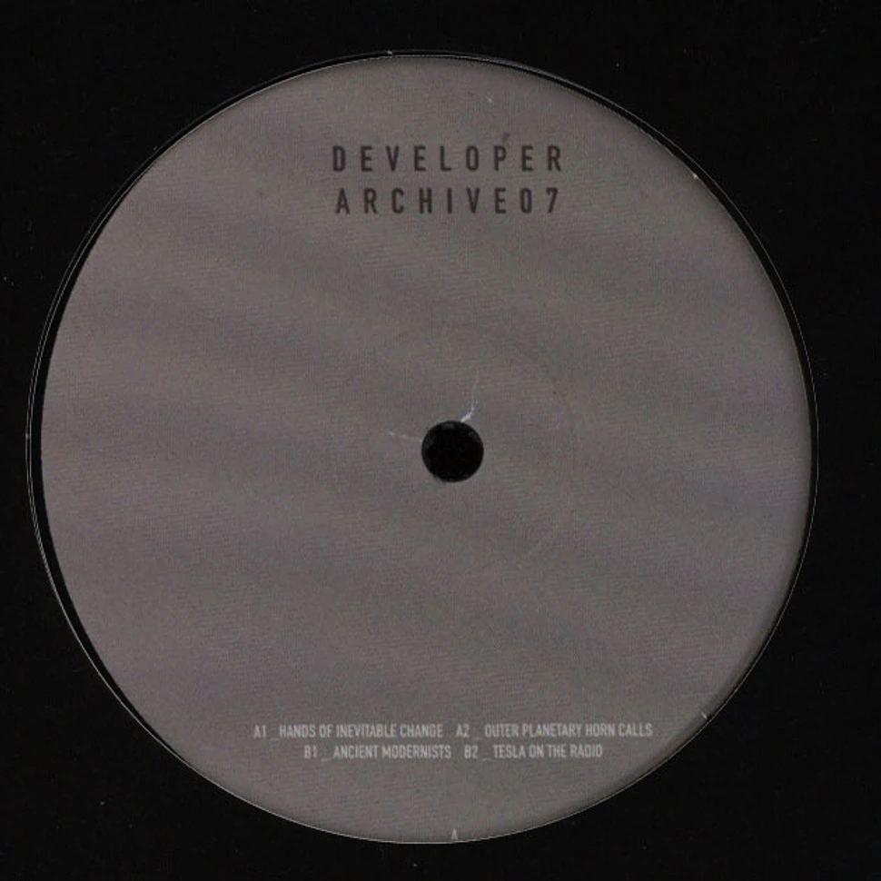 Developer - Archive 7