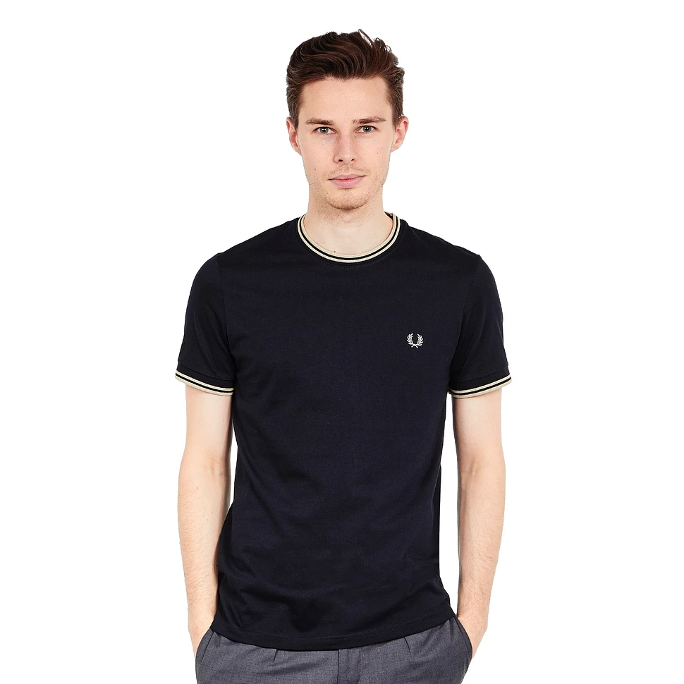 Fred Perry - Twin Tipped T-Shirt__ALT