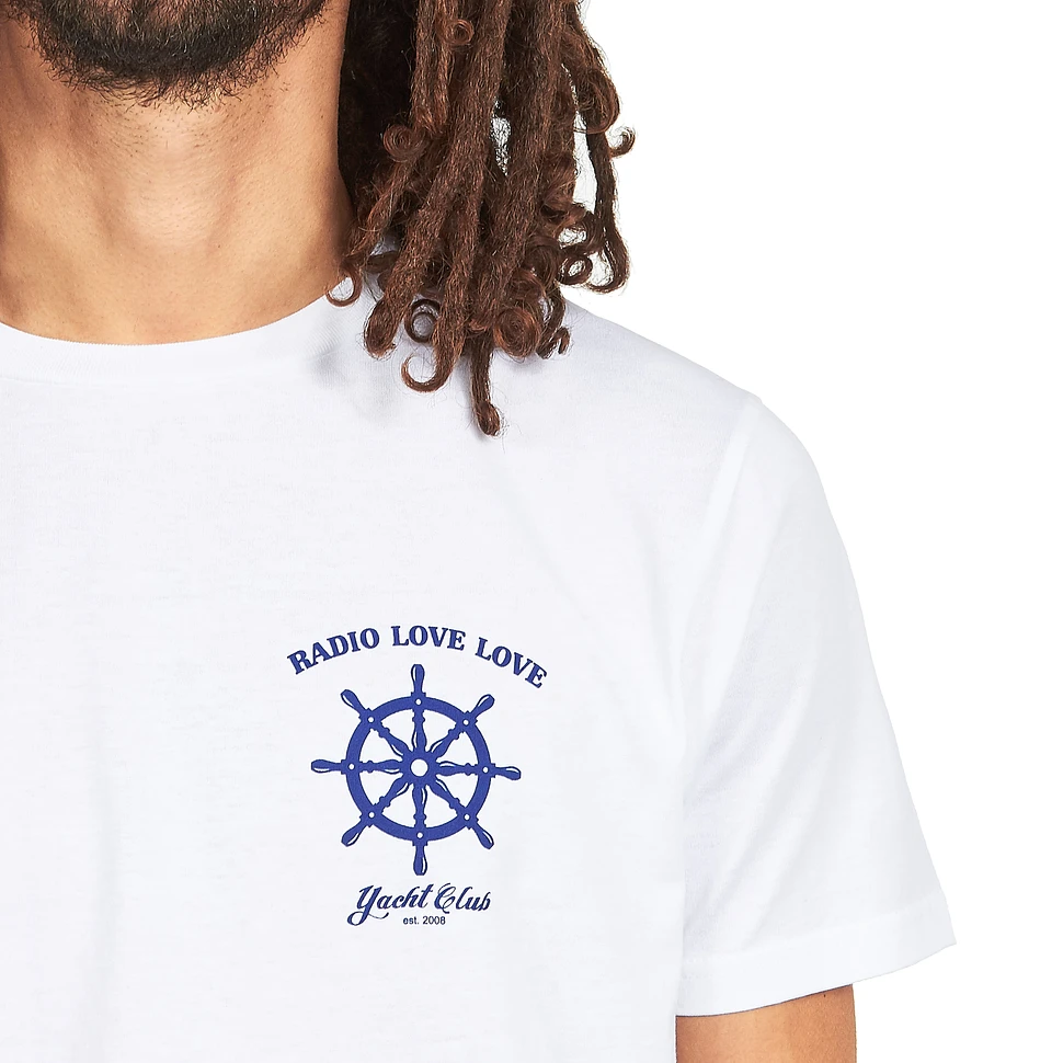 Radio Love Love - Yacht Club T-Shirt