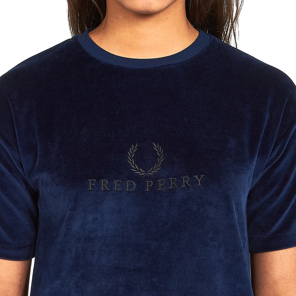 Fred Perry - Embroidered Velour T-Shirt