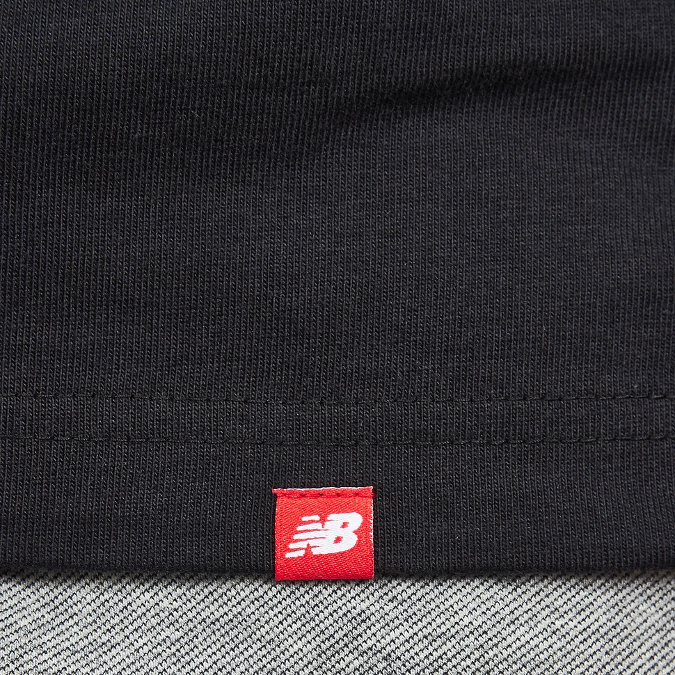 New Balance - Essentials 90s LS Tee